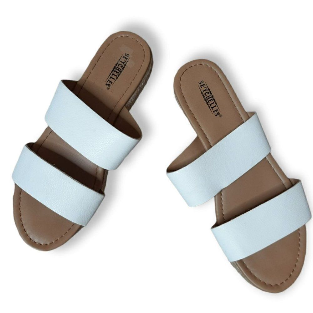 Seychelles White Sandals sz 9M